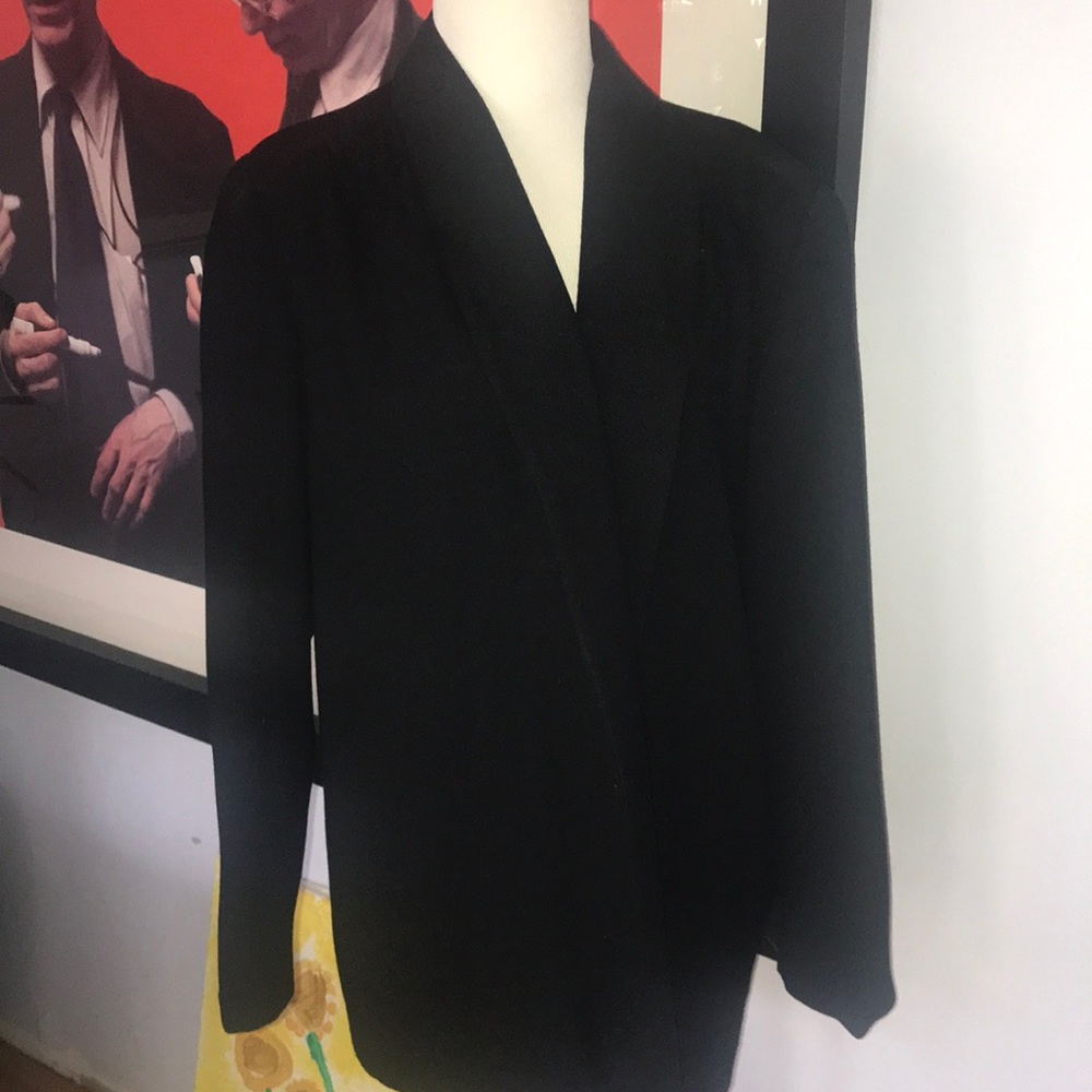 Beautiful 100% Worsted Wool Elegant Designer Coat